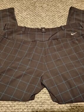 Nike Men’s Gray Chinos with Blue Windowpane 38x32